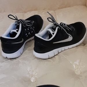 Nike womens flex running shoe